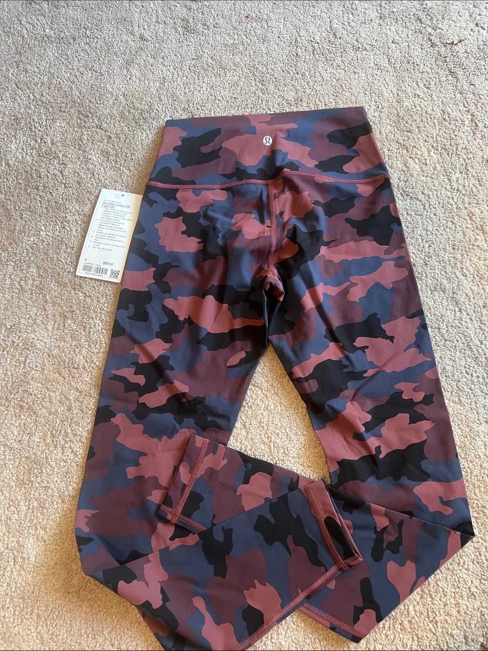 lululemon Camo Leggings size 6 brand new